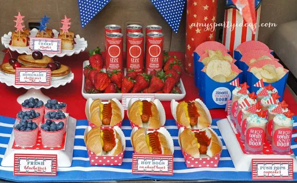 Fun Fireworks Tailgate ~ perfect way to celebrate your 4th of July! | #fourthofjuly #fireworks #tailgate party ideas from @AmysPartyIdeas | @Swoozies Fun Fireworks Tailgate ~ perfect way to celebrate your 4th of July! | #fourthofjuly #fireworks #tailgate party ideas from #AmysPartyIdeas | #Swoozies