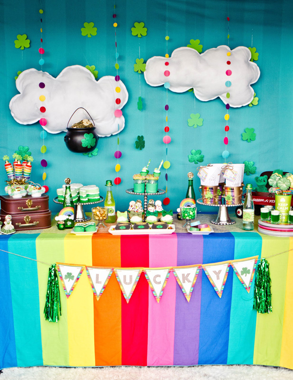 How to Make a PVC Canopy decked out for St Patricks Day