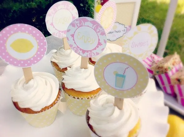 Lemonade Stand Cupcake Toppers