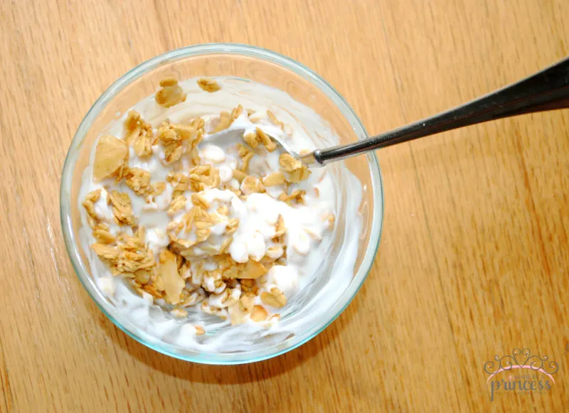 Yogurt and Granola Stuffed Peaches