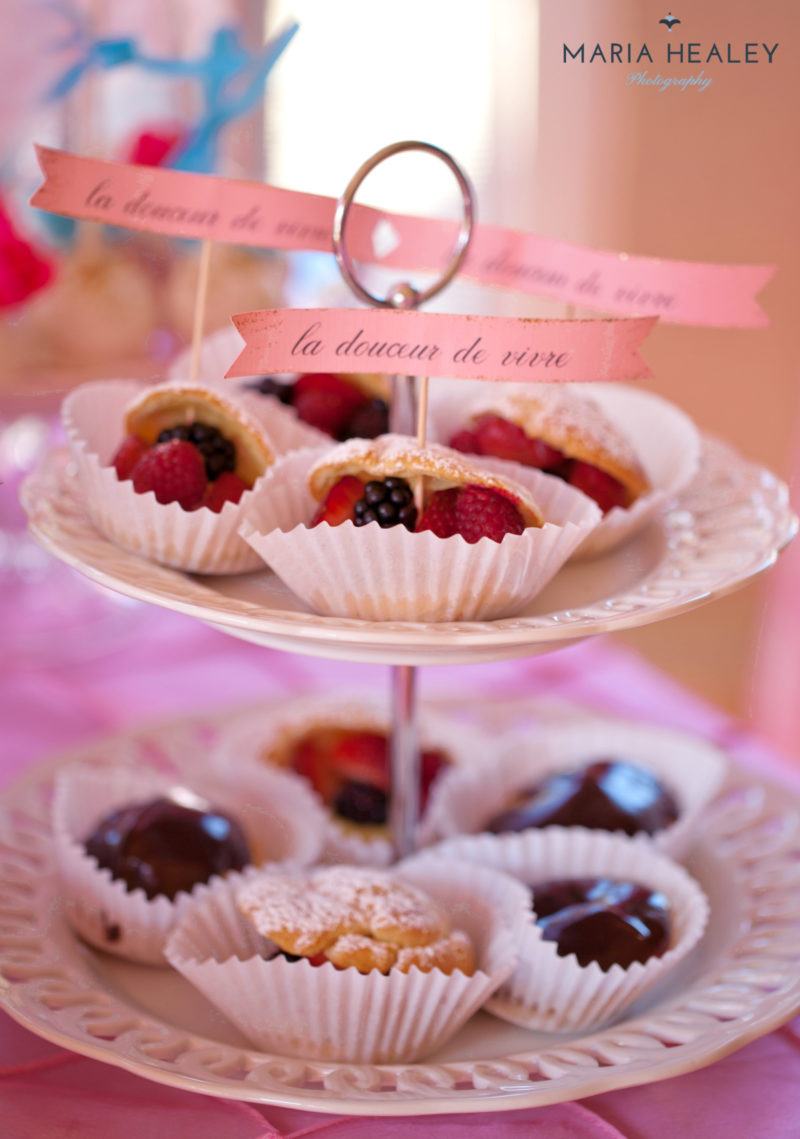 Marie Antoinette-fruit-tart-eclairs-sm