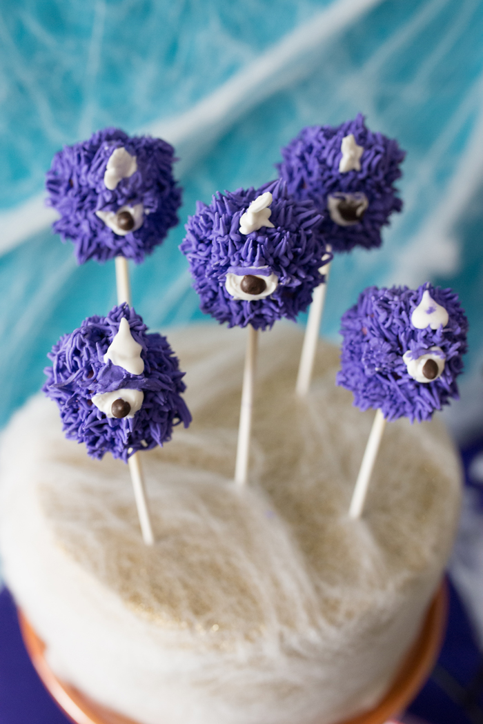 Monster Mash Party Ideas cake pops