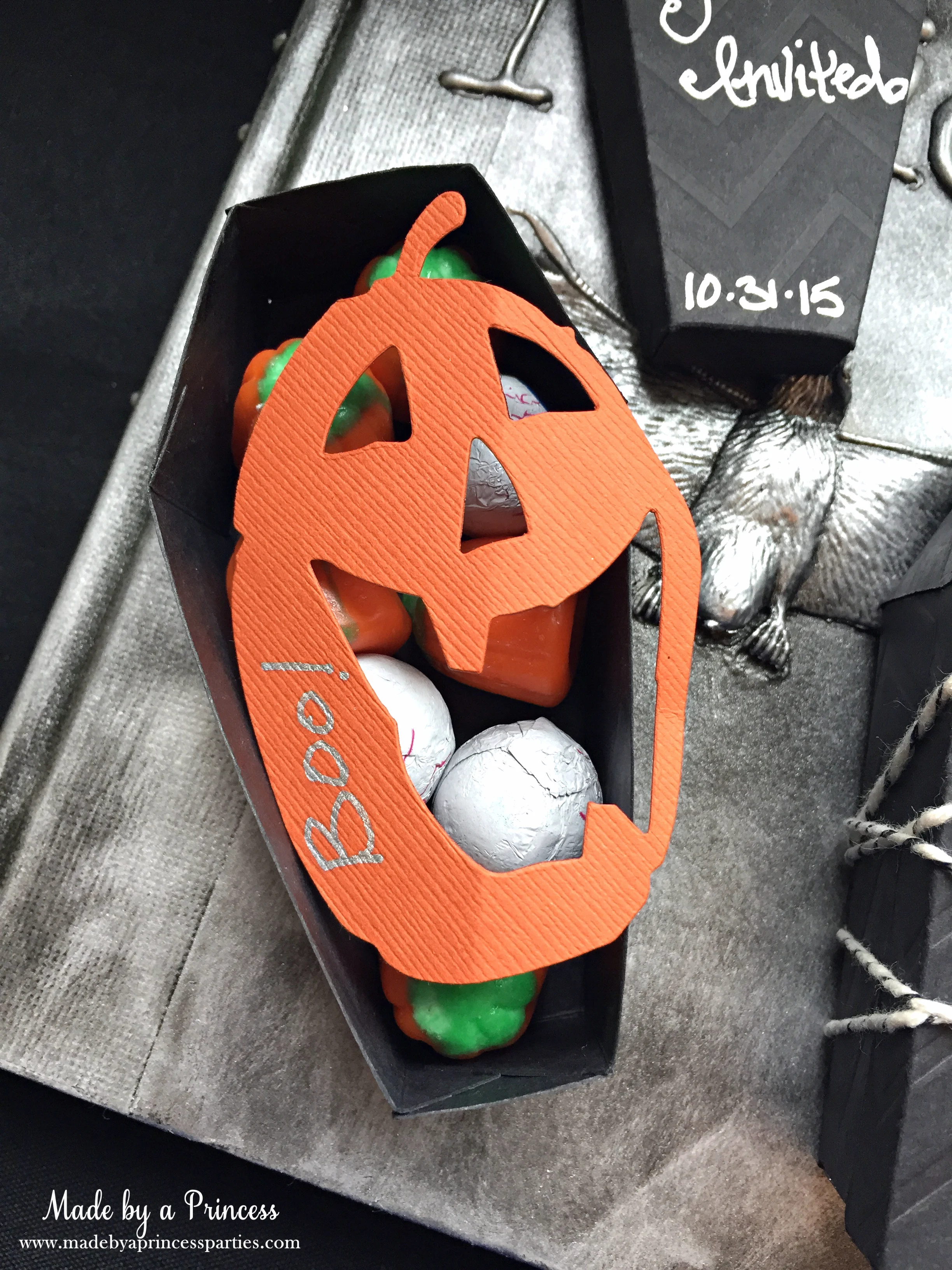 Spooky Halloween Coffin Invitations pumpkin message