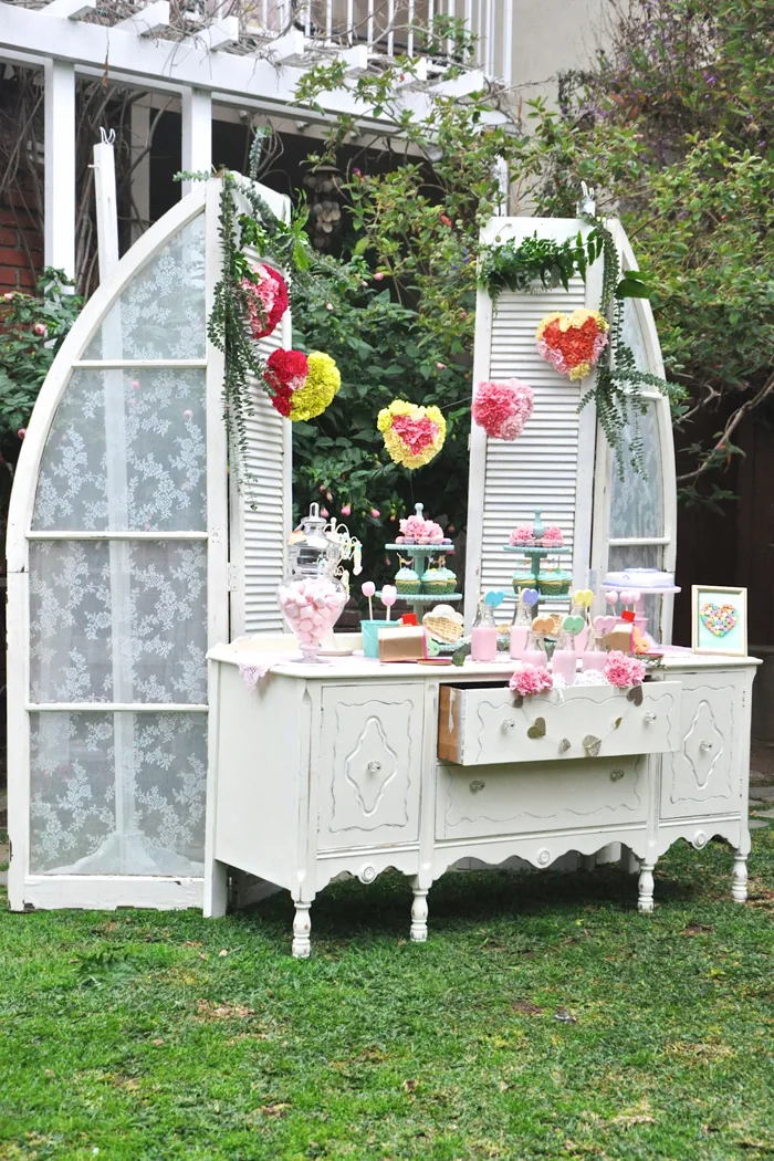 Valentines Day Garden Party table