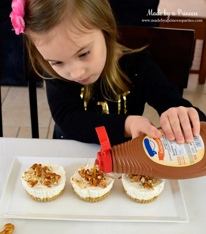 easy creamy pretzel crust no bake cheesecake our caramel