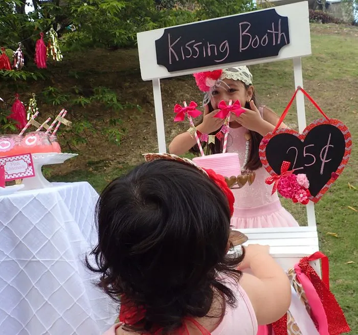 Sweet Party for Sweet Girls kissing booth