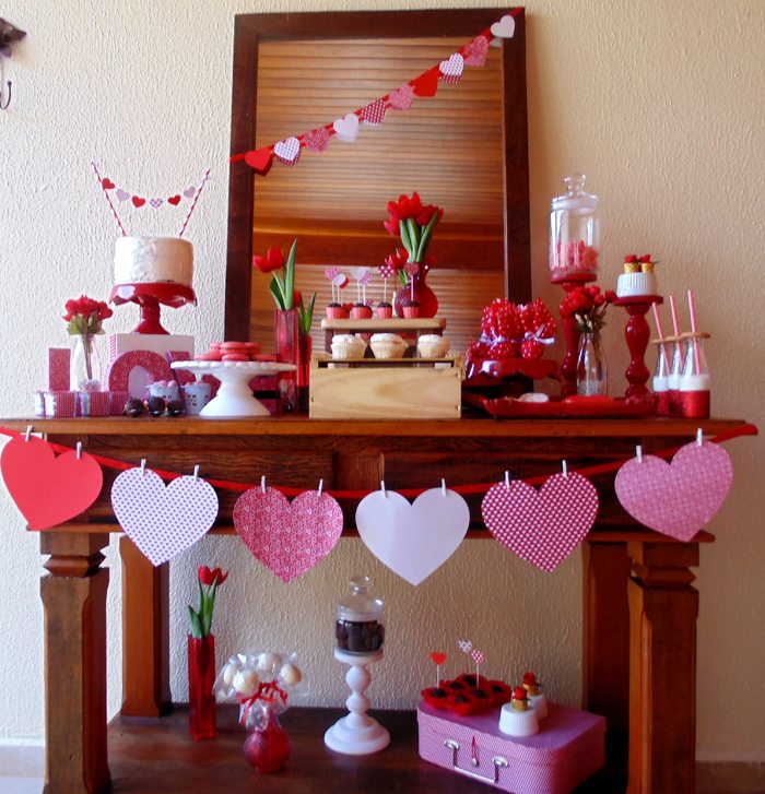 sweet on you valentine party desserts