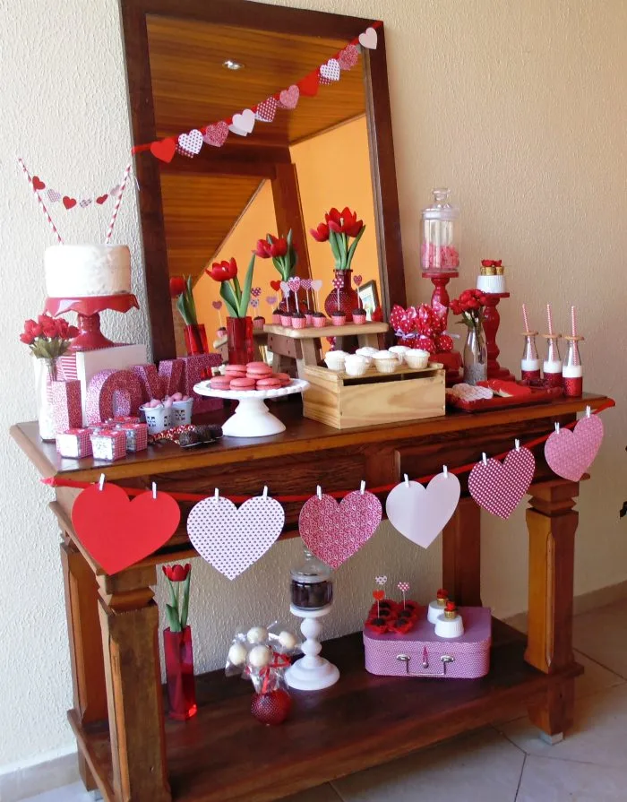 sweet on you valentine party table