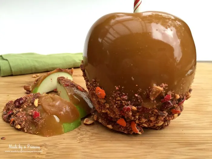 spicy crunchy caramel apple and slices 2