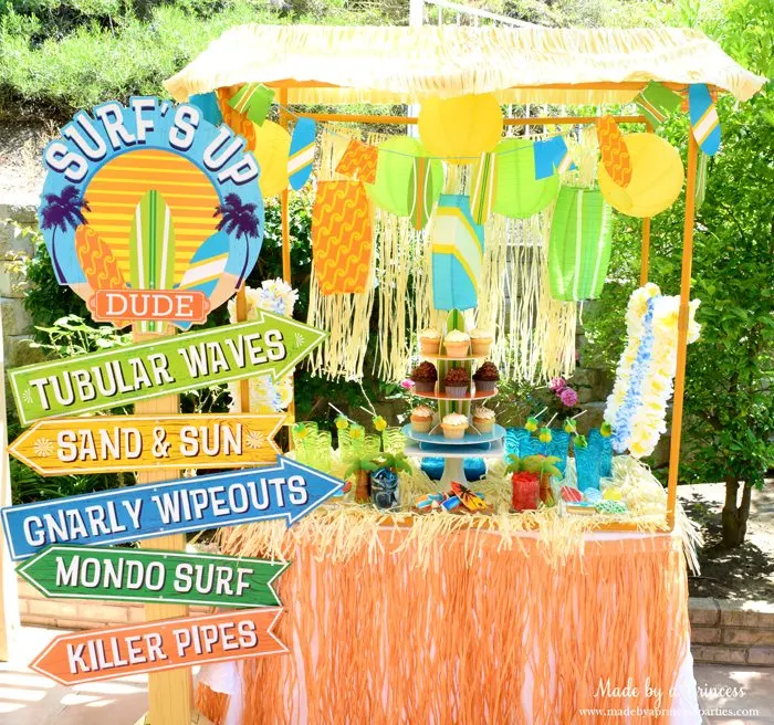 surfs up graduation party with evite table