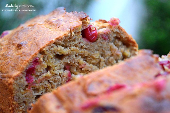 holiday-cranberry-honey-almond-banana-bread-with-fresh-cranberries
