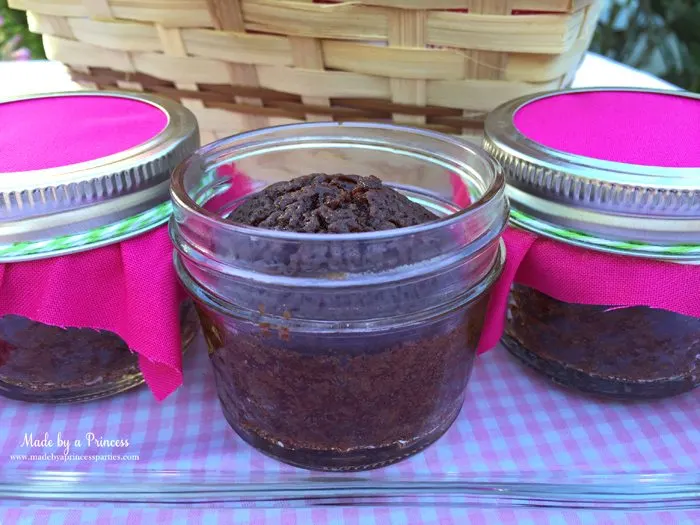 mason-jar-cherry-brownies-baked-in-the-jar