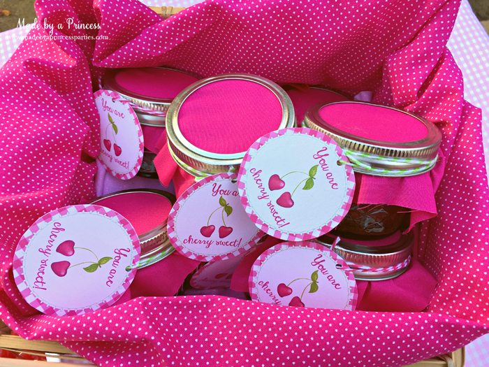 mason-jar-cherry-brownies-basket-of-brownie-jars