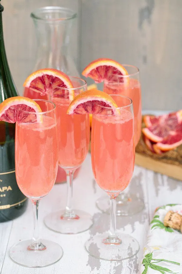 bubbly-champagne-recipe-cocktail-ideas-blood-orange-lemonade-mimsosas