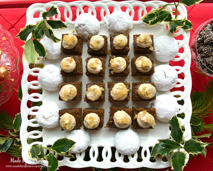 budget-friendly-holiday-mimosa-bar-party-gingerbread-and-cookies