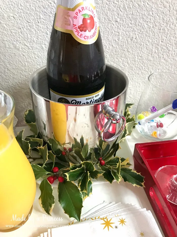 budget-friendly-holiday-mimosa-bar-party-sparkling-cider