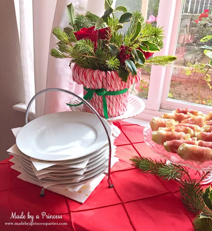 budget-friendly-holiday-mimosa-bar-party-stacked-plates-and-napkins