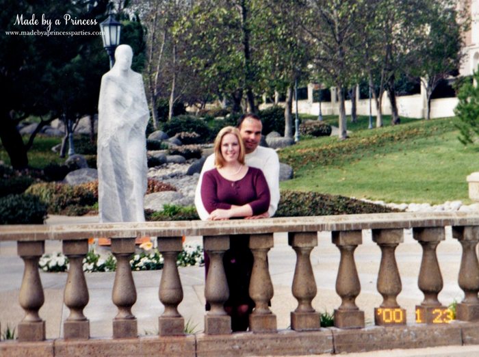 Evites #NeartheKnot Engaged Couple Photo Contest kylie engagement spot San Diego