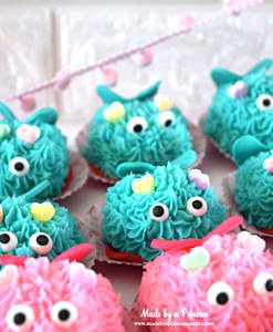 Mini Lovebug Cupcakes Tutorial Teal and Pink Frosting