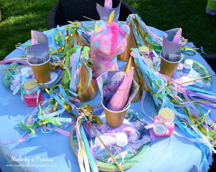 Unicorn Party Ideas Kid Table Decorations with Stuffed Unicorn - Made by a Princess #unicorn #unicornparty