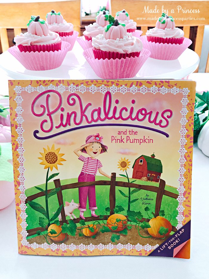 Pink Pumpkin Halloween Party Ideas pinkalicious and the pink pumpkin book Made by a Princess #pinkparty #pinkoween #pinkpumpkinparty