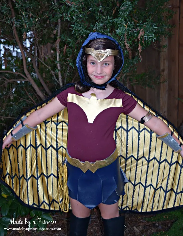 Wonder Woman Movie Costume with cape MadebyaPrincess #halloweencostume #wonderwoman #galgadot #wonderwomancostume