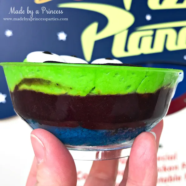 Disneylands Best Pixar Fest Food Checklist Toy Story Alien Parfait layers #disneylandfood #disneyfood #toystory #pixarfest #madebyaprincess