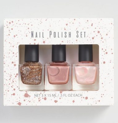 Golden Holiday Entertaining Essentials nail polish set